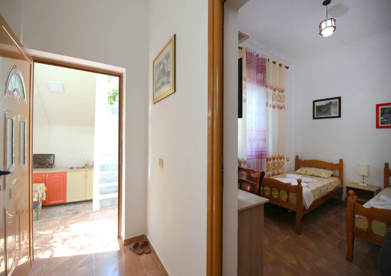 My Home Guest House-Apartment Durrës Exterior foto